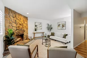 635 E Williamsburg Park Cir Crk S, Sandy, UT 84070 - Photo 11