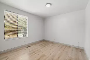 9495 S Pinedale Circle, Sandy, UT 84092 - Photo 17