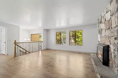 9495 S Pinedale Cir, Sandy, UT 84092 - Photo 7