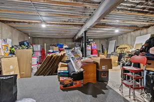 1928 E 5900 S, South Ogden, UT 84403 - Photo 29