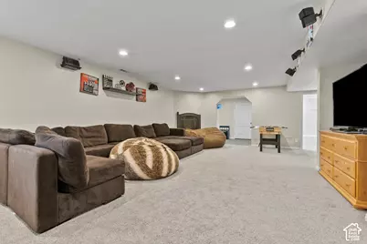 1928 E 5900 S, South Ogden, UT 84403 - Photo 23