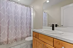 1928 E 5900 S, South Ogden, UT 84403 - Photo 15