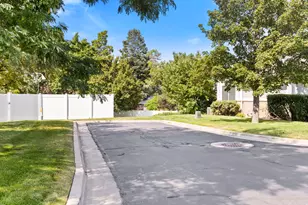 1928 E 5900 S, South Ogden, UT 84403 - Photo 31