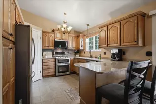 4710 S 2625 W, Roy, UT 84067 - Photo 5