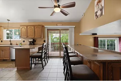 4710 S 2625 W, Roy, UT 84067 - Photo 7