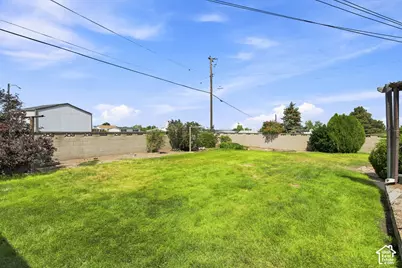 3320 S Broadway St, Magna, UT 84044 - Photo 29