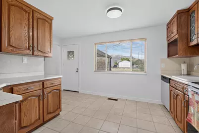3320 S Broadway St, Magna, UT 84044 - Photo 17
