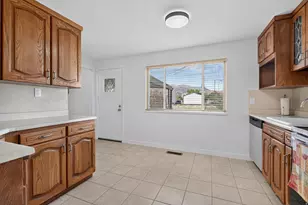 3320 S Broadway St, Magna, UT 84044 - Photo 17