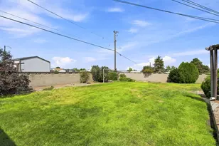 3320 S Broadway St, Magna, UT 84044 - Photo 29