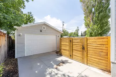 1866 E Garfield Ave S, Salt Lake City, UT 84108 - Photo 33