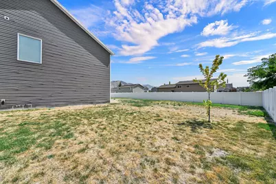 1044 W 2400 S, Nibley, UT 84321 - Photo 33