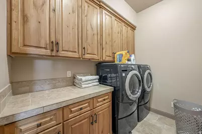 1747 W Red Cloud Cir, Saint George, UT 84770 - Photo 11