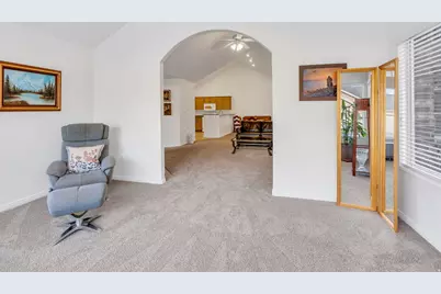532 W 300 S #B, Springville, UT 84663 - Photo 13
