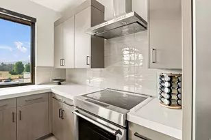 1315 N 6900 E, Huntsville, UT 84317 - Photo 59