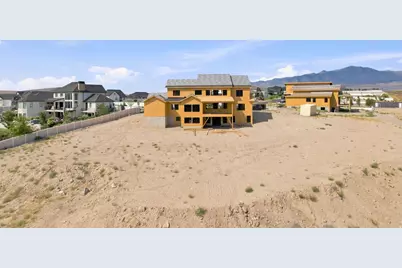 9126 N Lakefront Dr, Eagle Mountain, UT 84005 - Photo 9