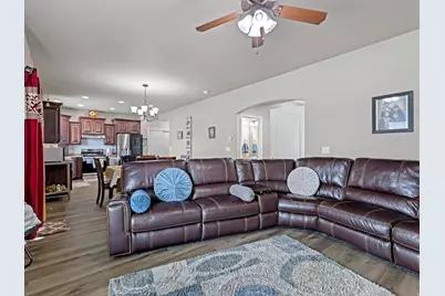 3023 W 3825 S, West Haven, UT 84401 - Photo 15