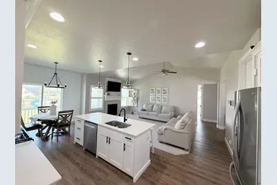5046 W 3500 S, West Haven, UT 84401 - Photo 9