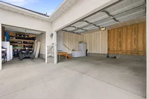 853 E Primrose Way, Eagle Mountain, UT 84005 - Photo 23
