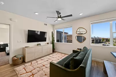 226 N Cliff Dr #L301, Hurricane, UT 84737 - Photo 3