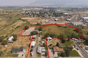 2274 W Pioneer Rd N, Marriott-Slaterville City, UT 84404 - Photo 1