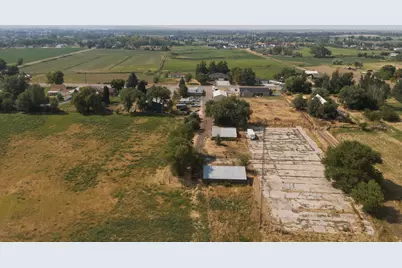 2274 W Pioneer Rd N, Marriott-Slaterville City, UT 84404 - Photo 13
