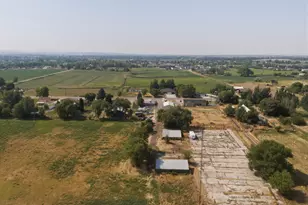 2274 W Pioneer Rd N, Marriott-Slaterville City, UT 84404 - Photo 13