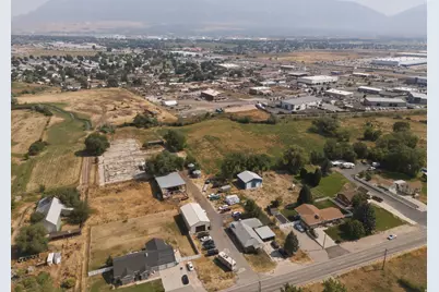 2274 W Pioneer Rd N, Marriott-Slaterville City, UT 84404 - Photo 3