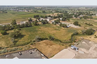2274 W Pioneer Rd N, Marriott-Slaterville City, UT 84404 - Photo 7
