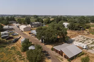 2274 W Pioneer Rd N, Marriott-Slaterville City, UT 84404 - Photo 15
