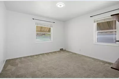 920 Bel Mar Dr, Ogden, UT 84403 - Photo 11