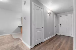 1174 E 3300 S, Salt Lake City, UT 84106 - Photo 17