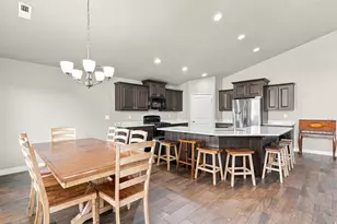 2536 W 1725 N, Clinton, UT 84015 - Photo 11