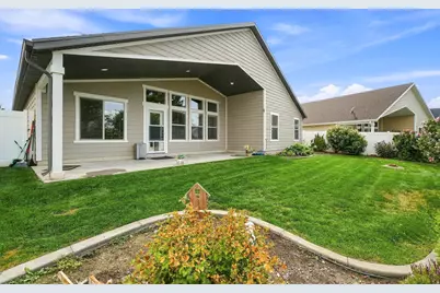 2536 W 1725 N #3, Clinton, UT 84015 - Photo 31