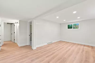 109 E 6740 S, Midvale, UT 84047 - Photo 17