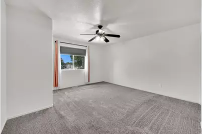 1559 N 2475 W, Clinton, UT 84015 - Photo 15