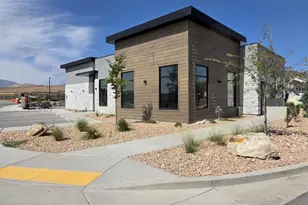 1477 N Saratoga View Ln, Saratoga Springs, UT 84045 - Photo 17