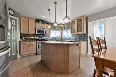 4171 W 4450 S, West Haven, UT 84401 - Photo 7