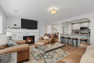 167 N Romney Ln W, Pleasant Grove, UT 84062 - Photo 3