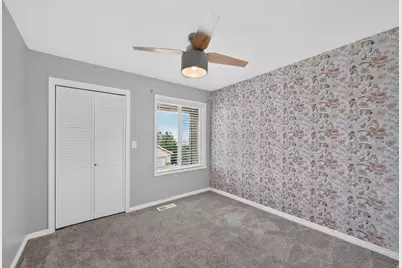 1560 E Hills Dr N, Bountiful, UT 84010 - Photo 19