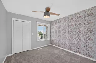 1560 E Hills Dr N, Bountiful, UT 84010 - Photo 19