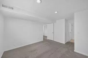 1560 E Hills Dr N, Bountiful, UT 84010 - Photo 27