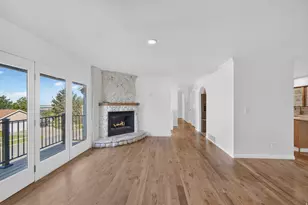 1560 E Hills Dr N, Bountiful, UT 84010 - Photo 11