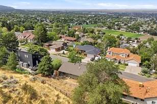 1560 E Hills Dr N, Bountiful, UT 84010 - Photo 7