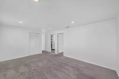 1560 E Hills Dr N, Bountiful, UT 84010 - Photo 21