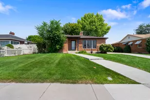 268 W 400 N, Richfield, UT 84701 - Photo 3