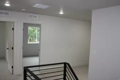 1344 S Mountain Rd E, Ogden, UT 84404 - Photo 9