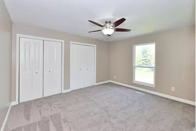518 Aspen Way, Centerville, UT 84014 - Photo 17