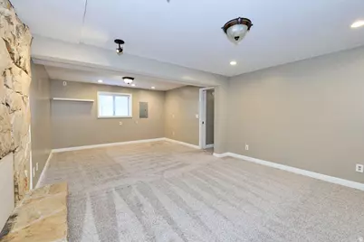 518 Aspen Way, Centerville, UT 84014 - Photo 17