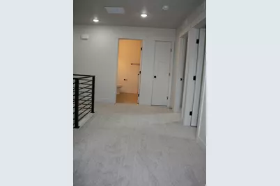 1348 S Mountain Rd E, Ogden, UT 84404 - Photo 9