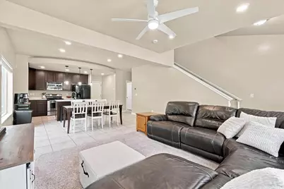 856 W San Savino Way, Midvale, UT 84047 - Photo 5
